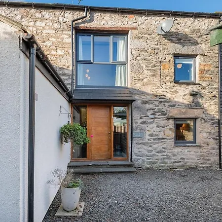 The Royal Oak Barn - Sleeps 4 * Cartmel