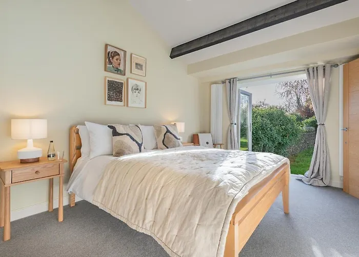 The Royal Oak Barn - Sleeps 4 Holiday home