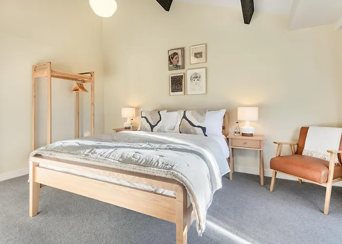 The Royal Oak Barn - Sleeps 4 *