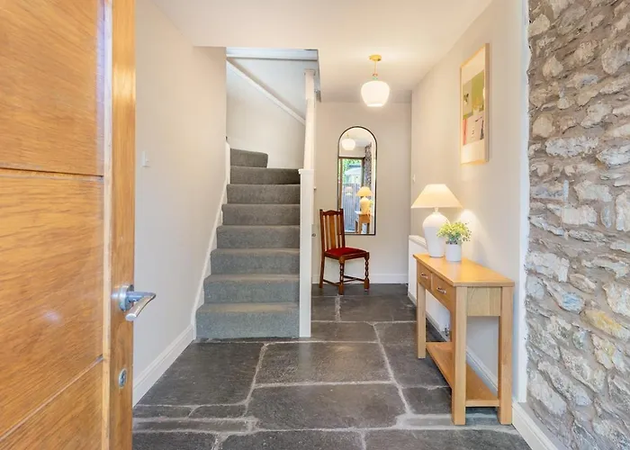 The Royal Oak Barn - Sleeps 4 بيت للعطل كارتميل