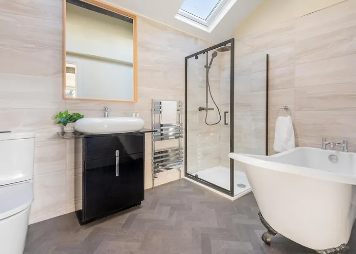 The Royal Oak Barn - Sleeps 4 * كارتميل